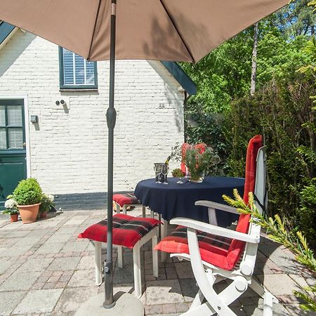 Pleasing Holiday Home In Schoorl With Patio ภายนอก รูปภาพ